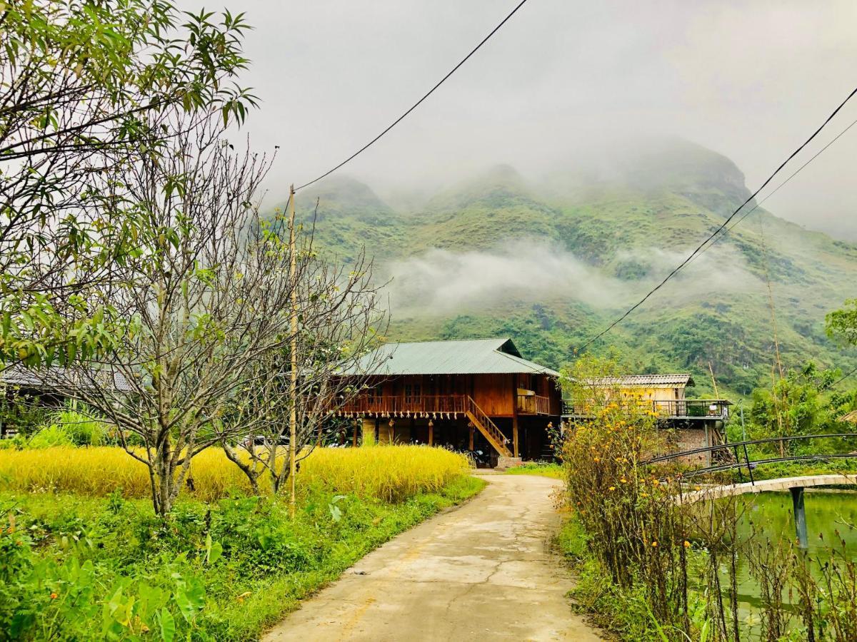 Du Già Village Homestay Làng Cac Esterno foto